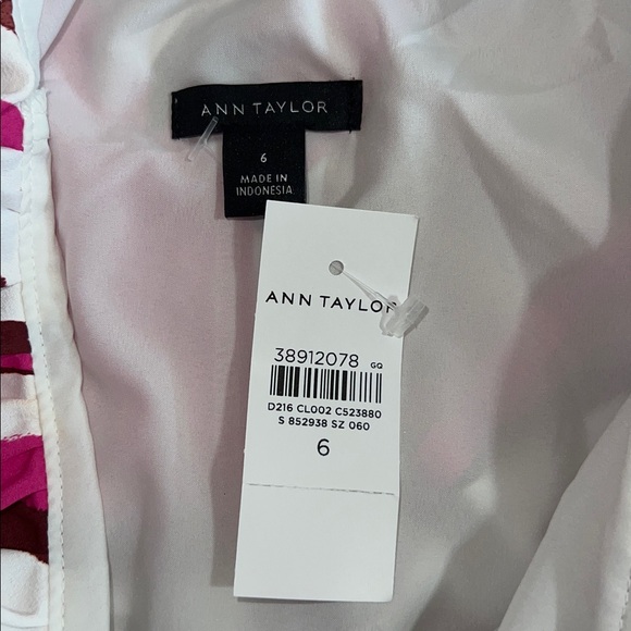 NWT Ann Taylor Floral Flutter Sleeve Midi Dress Pink White Sz 6 - Picture 7 of 10
